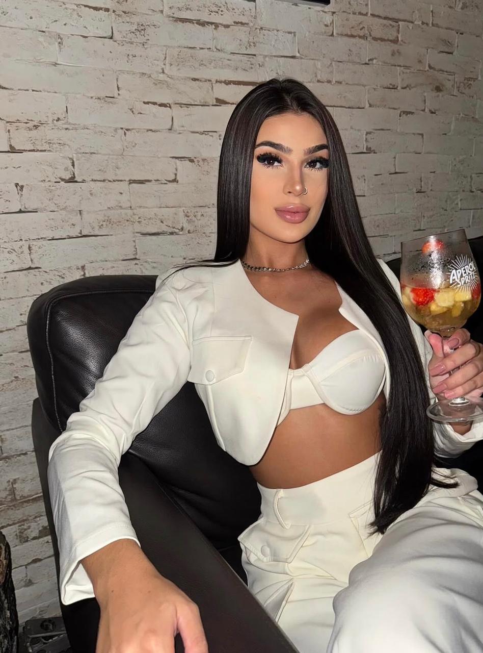 Escort - BRUNA - Ibiza Tops